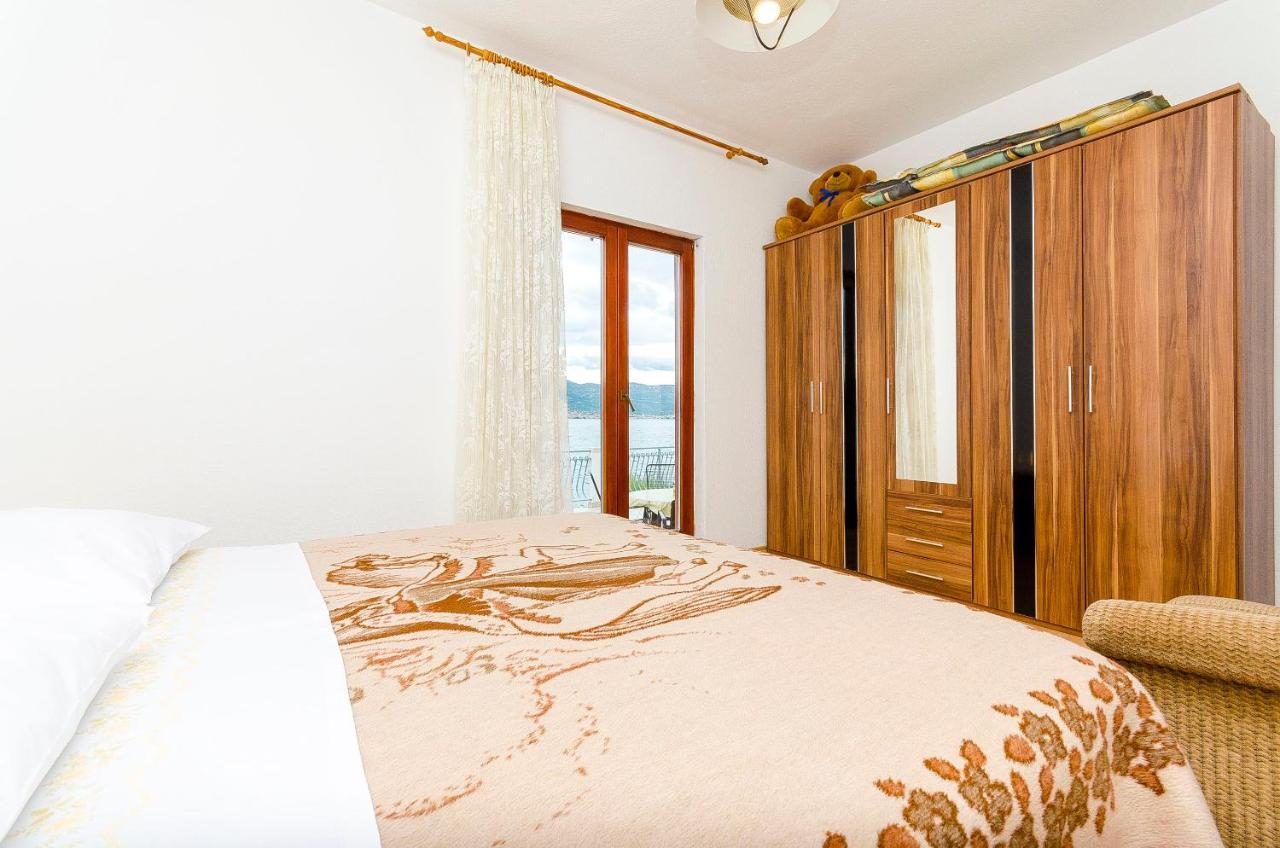 Apartments Marijana トロギール エクステリア 写真