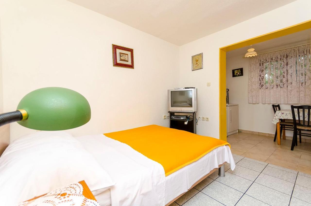 Apartments Marijana トロギール エクステリア 写真