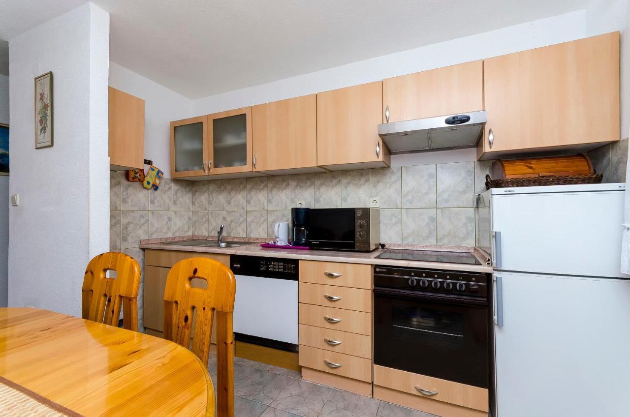 Apartments Marijana トロギール 部屋 写真